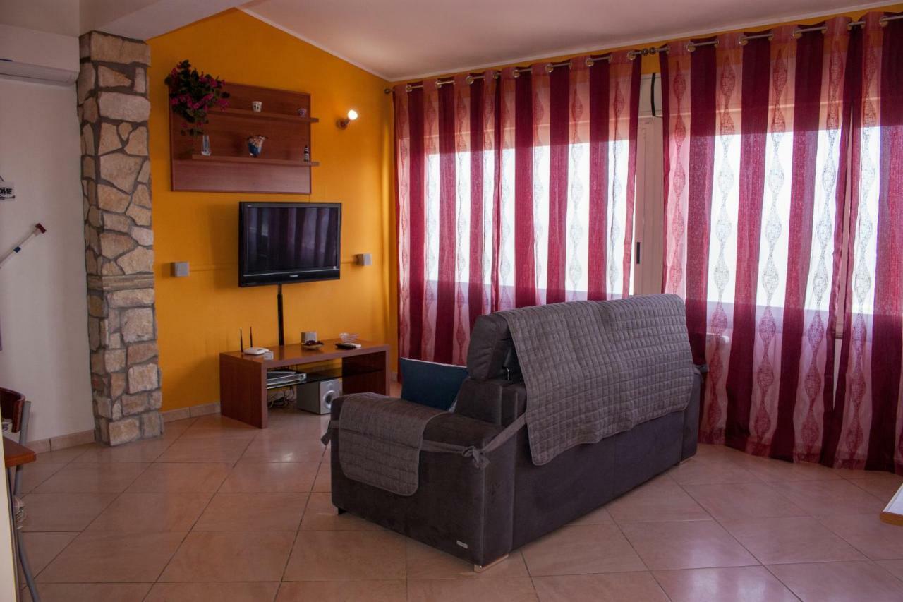 La Terrazza Sul Mare Di Bellavista Villa ปอร์โต เอมเปโดเกล ภายนอก รูปภาพ